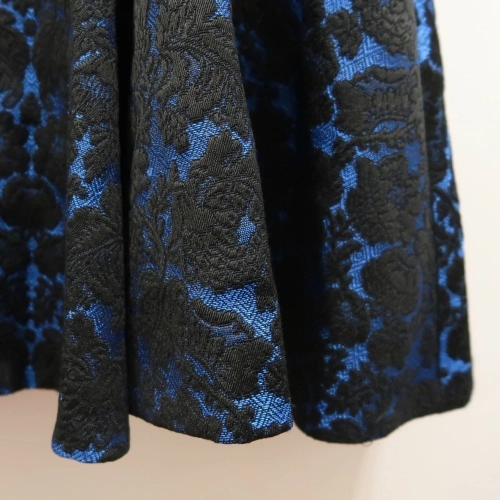 BLACK HALO Brocade Aria Dress 8 - Picture 10 of 12